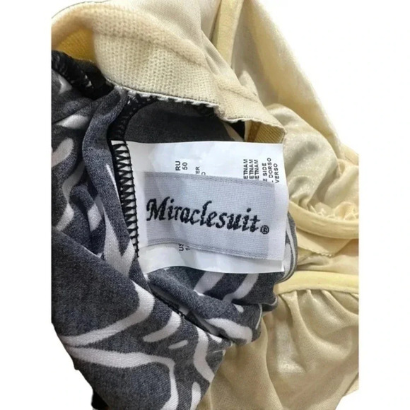 Miraclesuit Womens Stretch Floral Print V-Neck Sleeveless Tank Top Black Size 14 - Picture 6 of 6